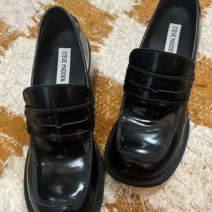 Steve Madden 90s inspired heeled loafers